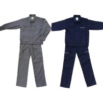 日式休閒褲:火山灰T03、寶石藍T04、深灰T09、深藍T10